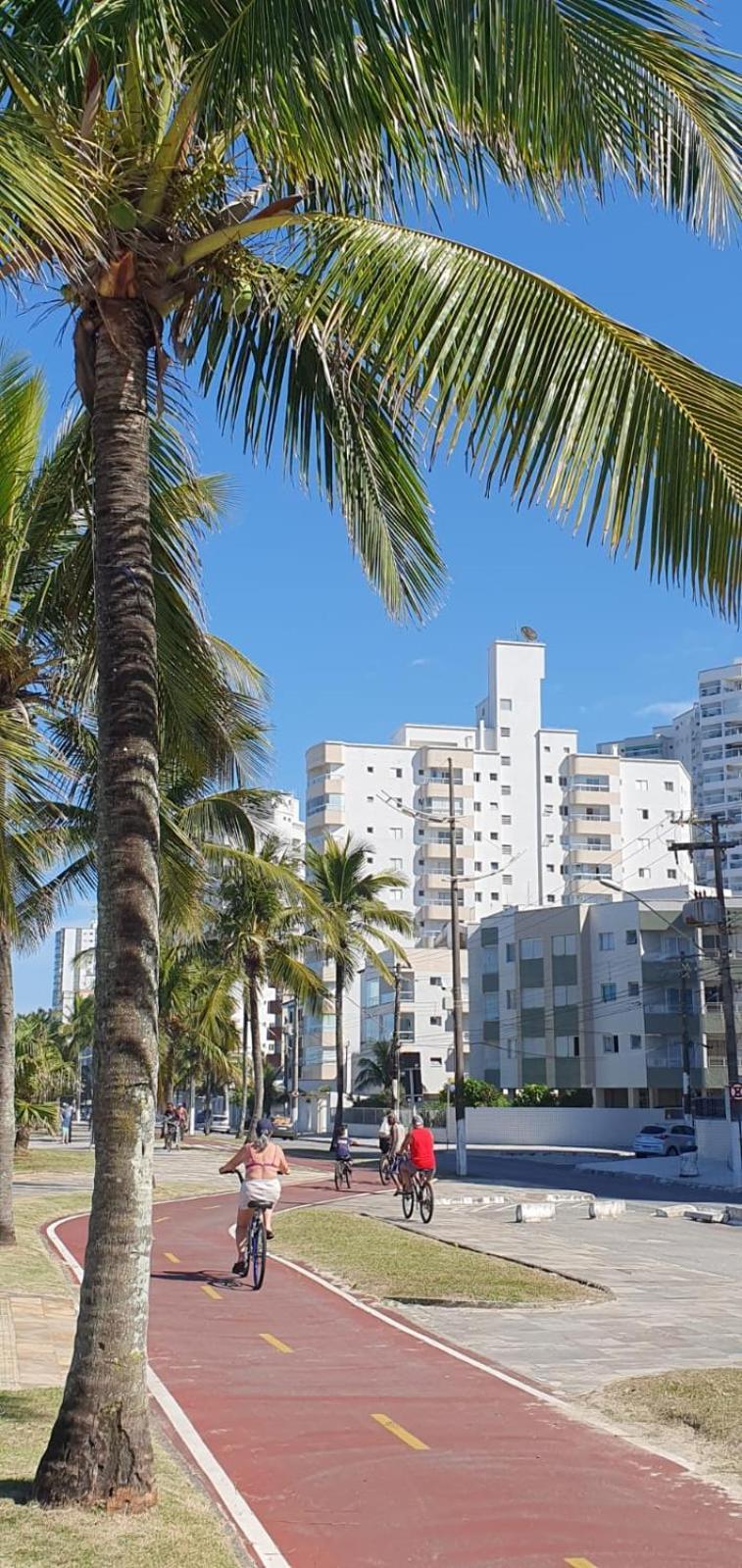 Na * Praia Grande (Santos)